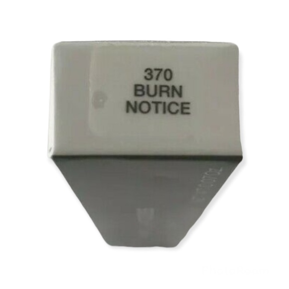 MARC JACOBS Le Marc Liquid Lip Crayon 370 Burn Notice Lipstick Lip Color - Picture 8 of 13